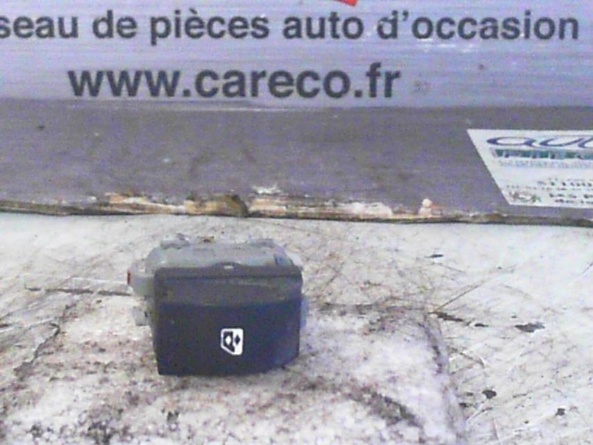 Interrupteur de leve vitre RENAULT SCENIC 2 PHASE 1 Diesel - 1