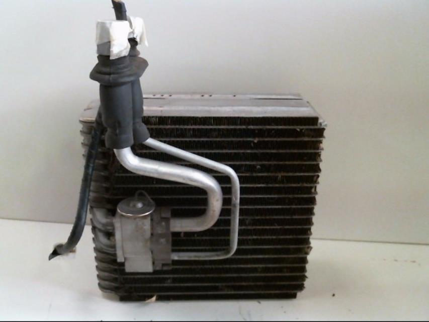Radiateur clim TOYOTA COROLLA 8 Essence - 1