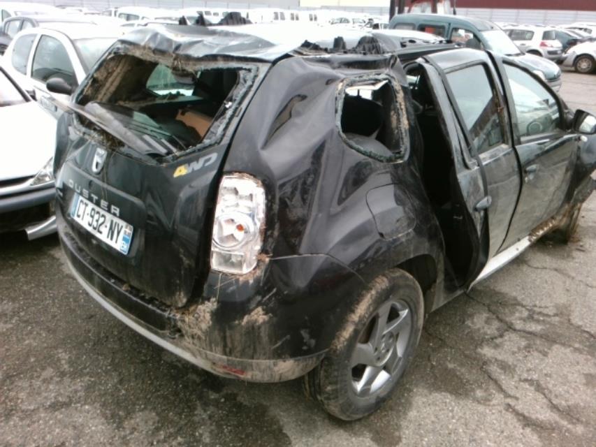 Image Volant - DACIA DUSTER 1