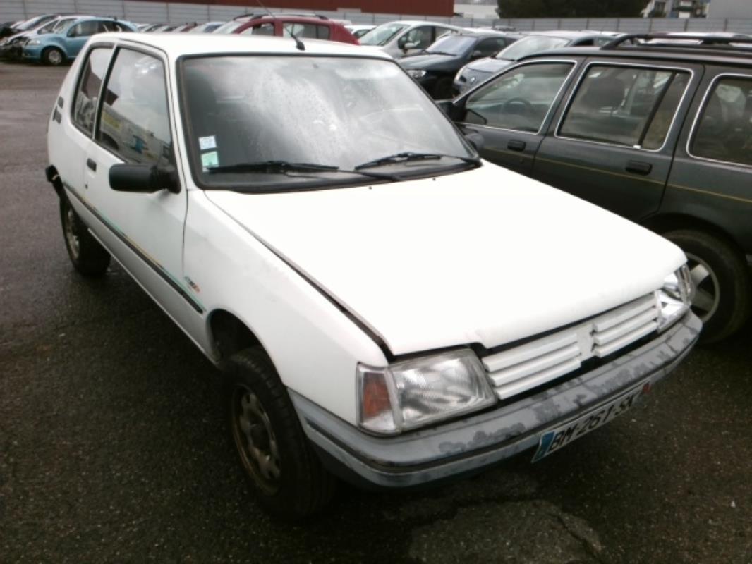 Image Retroviseur gauche - PEUGEOT 205