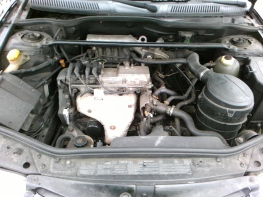 Image Pompe immergee - RENAULT MEGANE 1