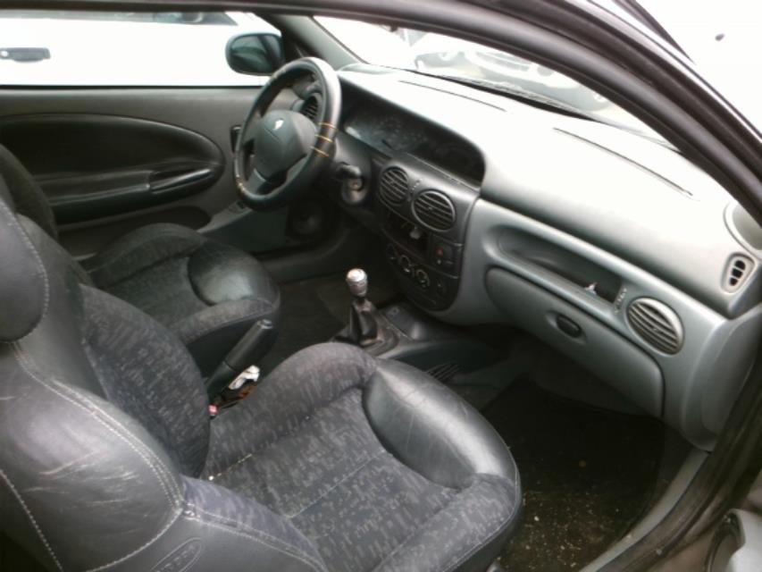 Image Pompe immergee - RENAULT MEGANE 1