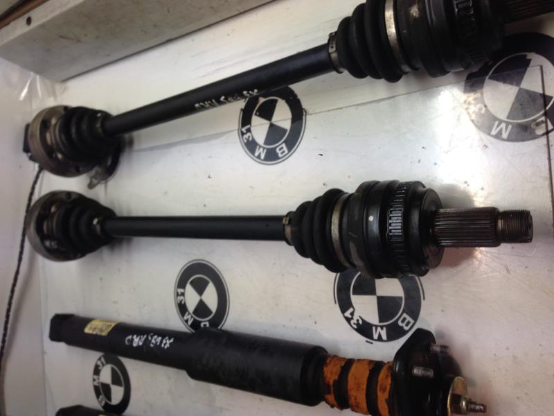 Giunto cardanico posteriore sinistro (trasmissione) BMW X3 E83  - 1