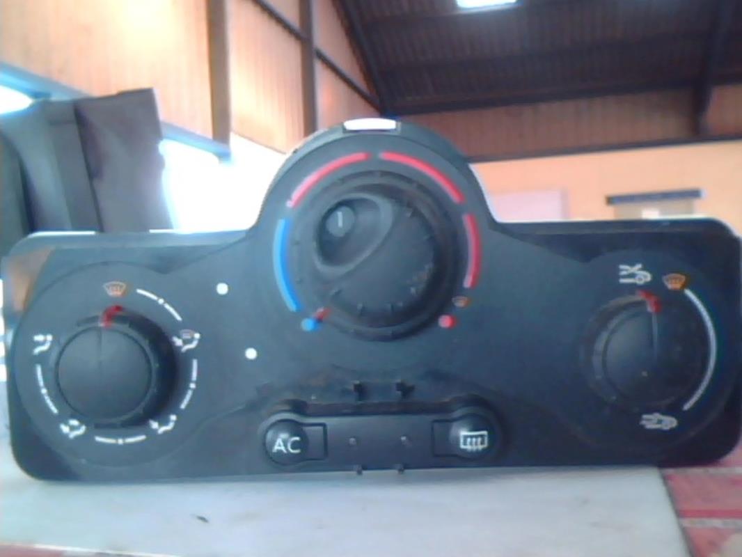 Commande chauffage RENAULT MEGANE 2  - 1