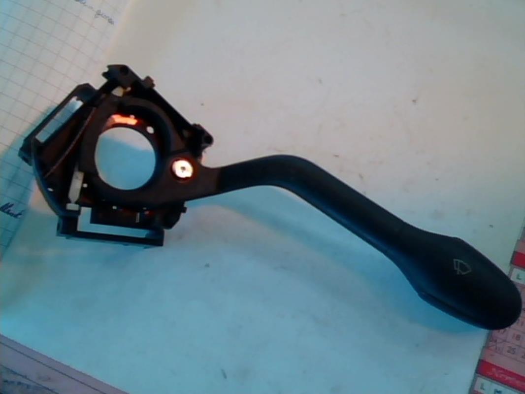 Commodo d'essuie glaces VOLKSWAGEN VENTO  - 1