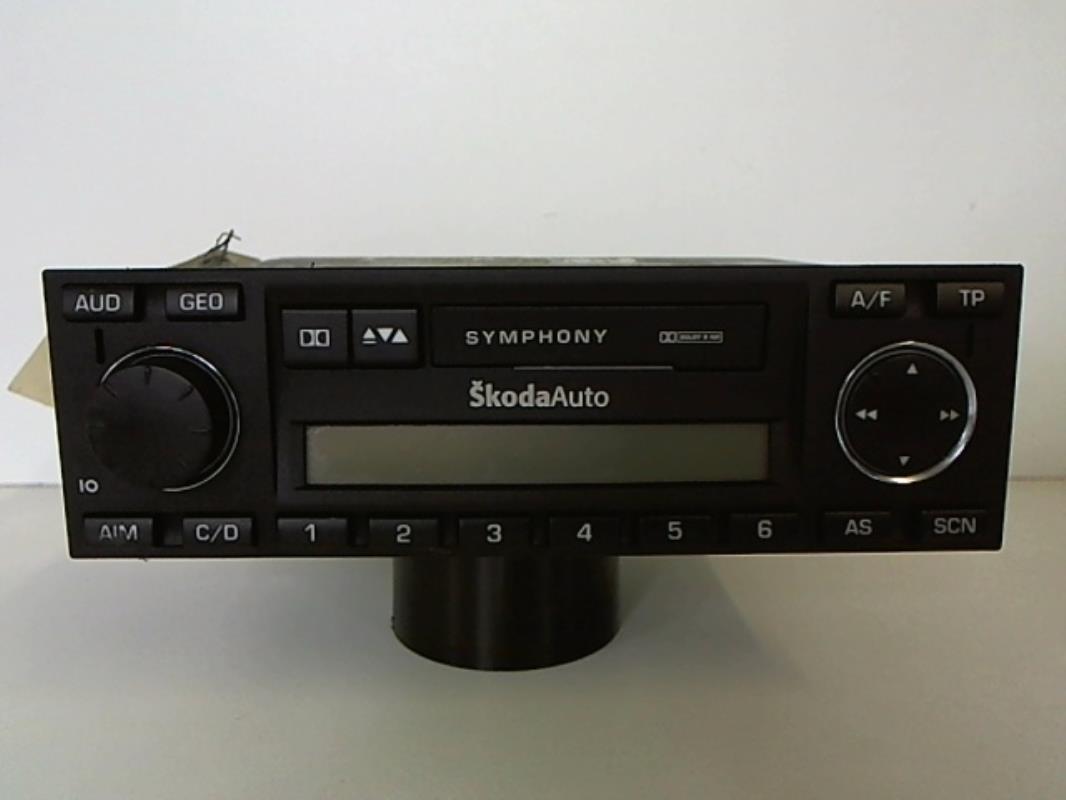 Autoradio originale SKODA OCTAVIA 1 PHASE 2 BREAK Diésel - 1