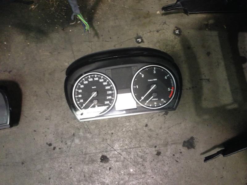 Compteur BMW SERIE 3 E90 PHASE 1 Diesel - 1