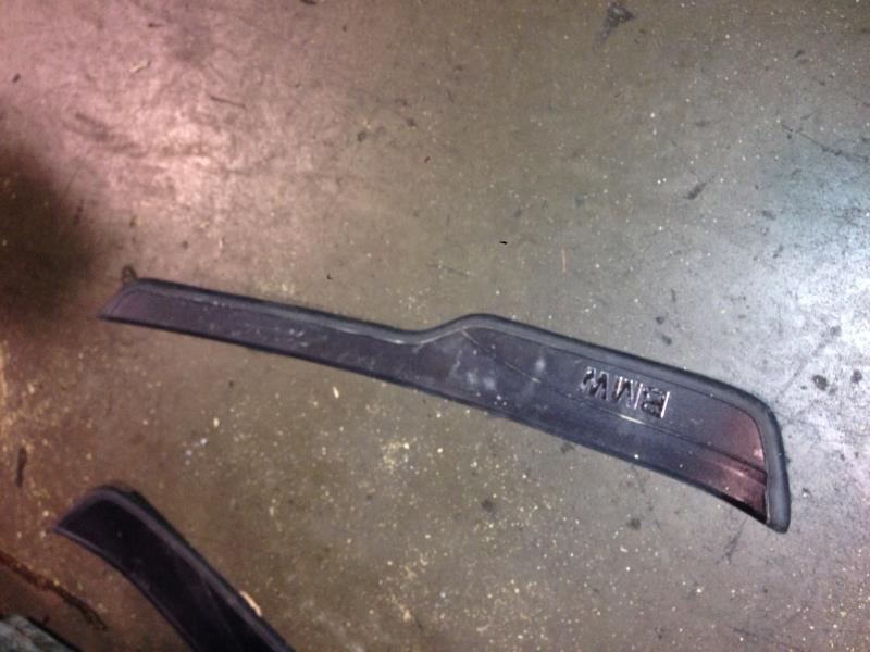 Modanatura portiera posteriore sinistra  BMW SERIE 3 E90 PHASE 1 Diésel - 1