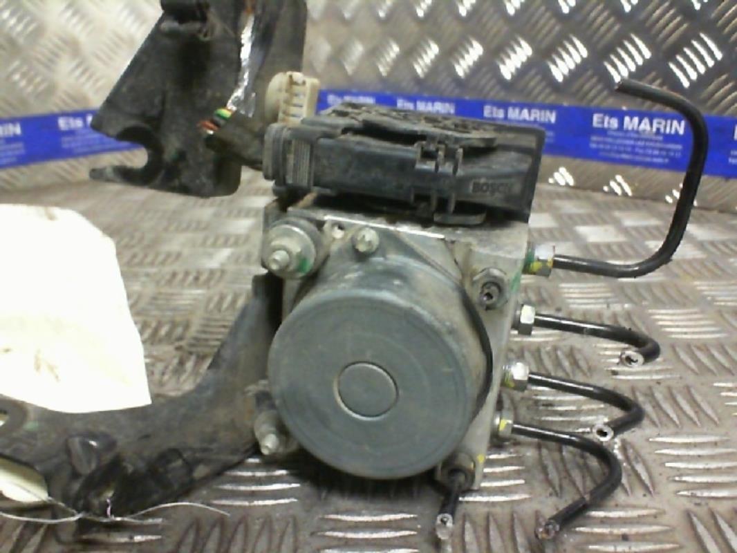 Blocco ABS (antibloccaggio freni) DACIA LOGAN MCV 1 PHASE 1 BREAK Diésel - 1