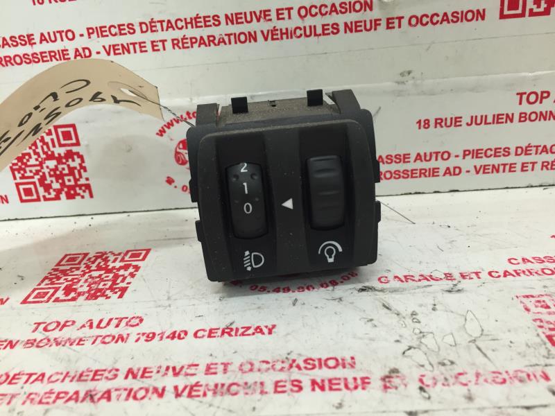 Bouton/Interrupteur RENAULT CLIO 3 PHASE 1 Diesel - 1