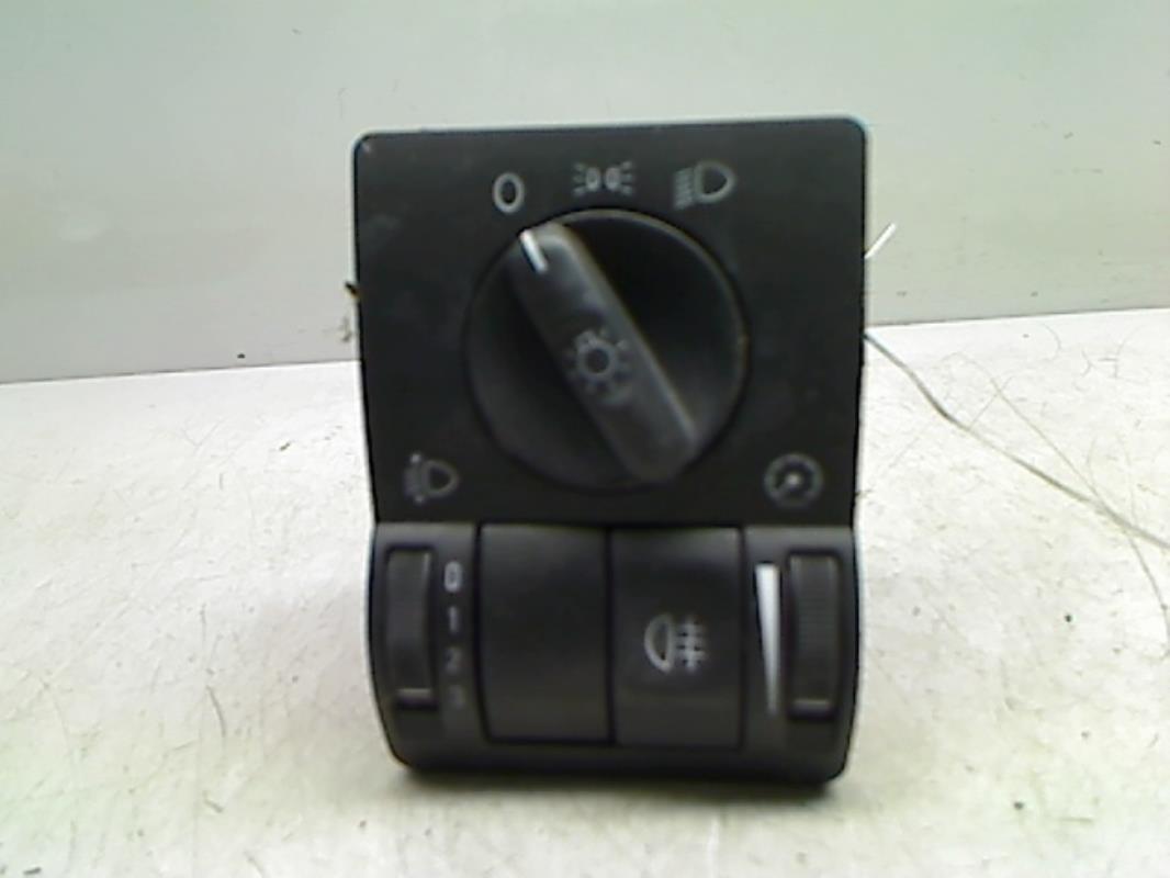 Commande de phare OPEL CORSA C PHASE 2 Essence - 1