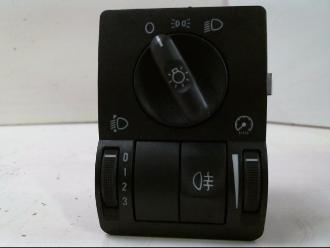 Commande de phare OPEL CORSA C PHASE 2 Essence - 1