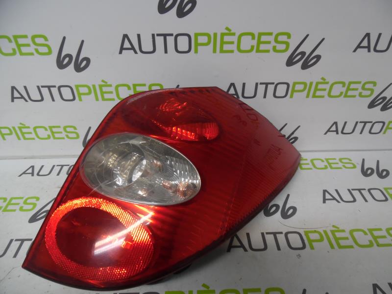 Fanale posteriore principale destro (luci) RENAULT LAGUNA 2 PHASE 1 BREAK Diésel - 1