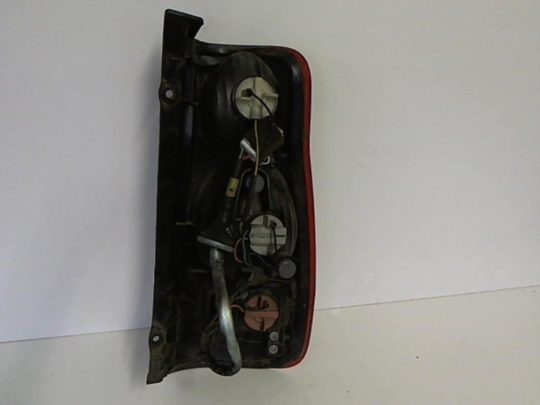 Image Feu arriere principal gauche (feux) - HYUNDAI MATRIX