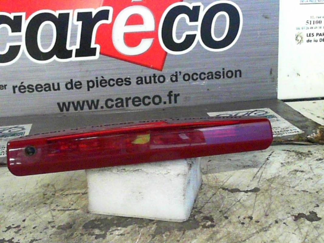 Feu arriere stop central OPEL ASTRA H  - 1