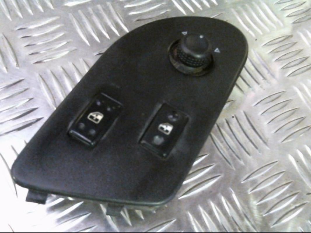 Interruttore alzacristalli RENAULT SAFRANE PHASE 1 Diésel - 1