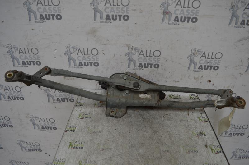 Moteur essuie glace avant AUDI A6 2 AVANT PHASE 1 BREAK Diesel - 1