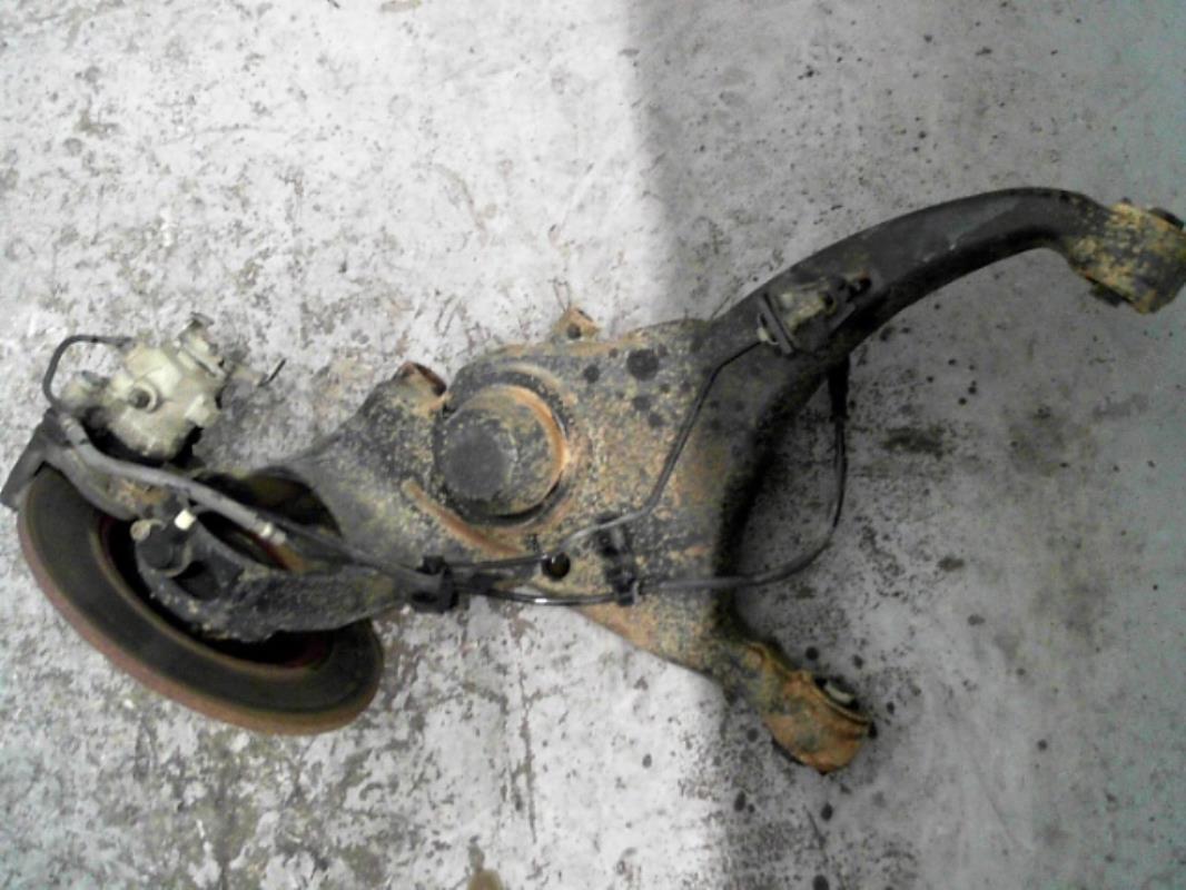 Image Moyeu arriere droit - RENAULT SCENIC 1