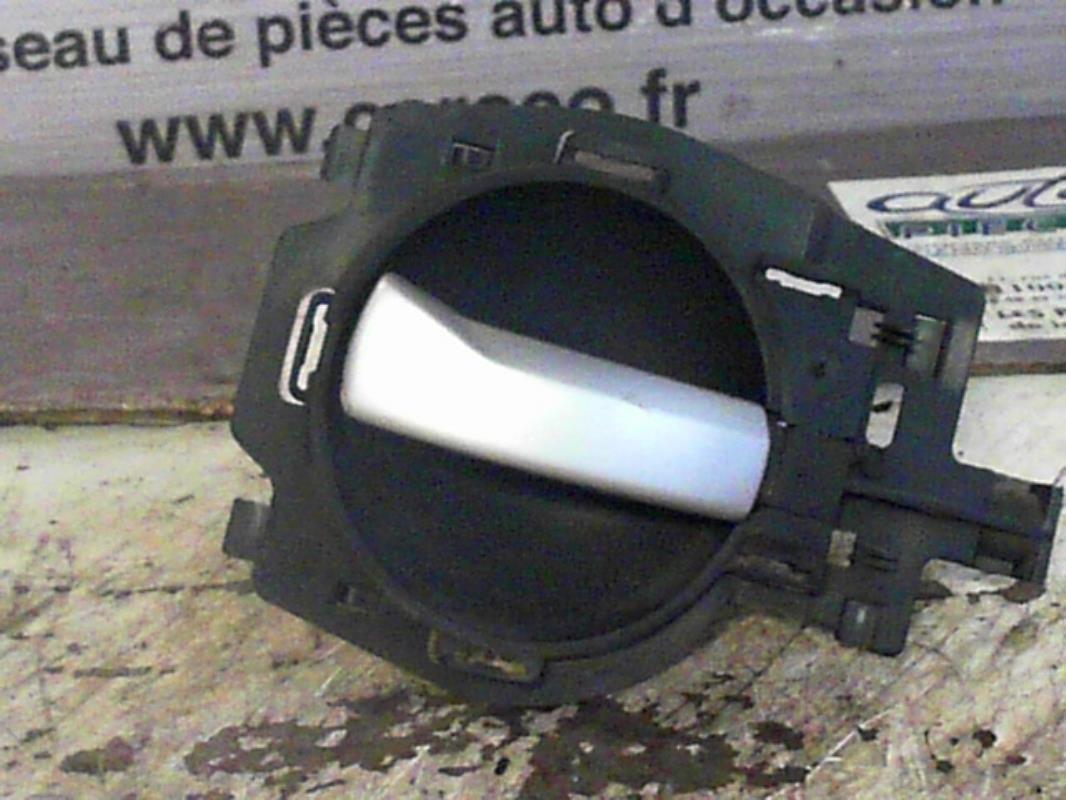 Poignee interieur avant droit CITROEN C2 PHASE 1 Diesel - 1