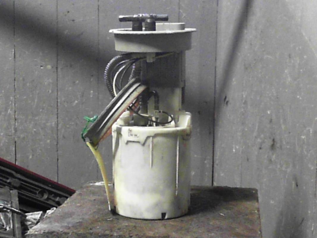Pompe à carburant SKODA SUPERB 1  - 1