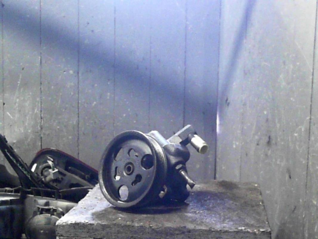 Pompe de direction FORD FIESTA 4 PHASE 1 Essence - 1