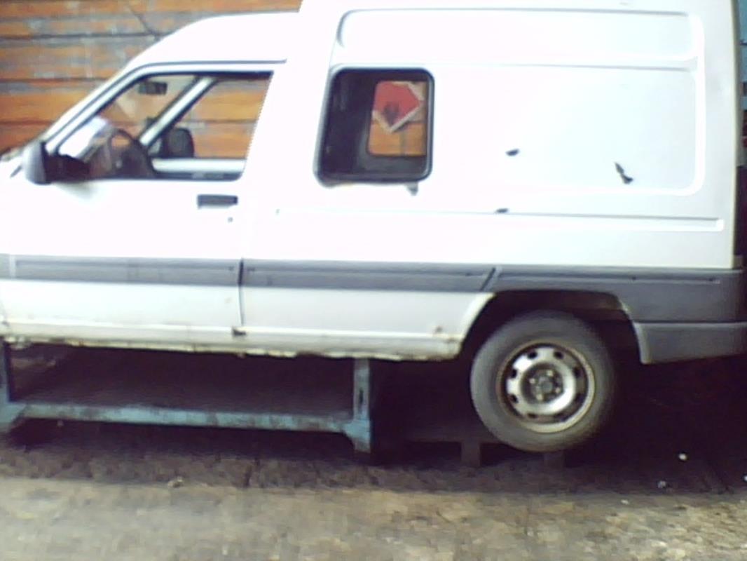 Optique avant secondaire gauche (feux)(clignotant) RENAULT EXPRESS PHASE 2 Diesel - 1