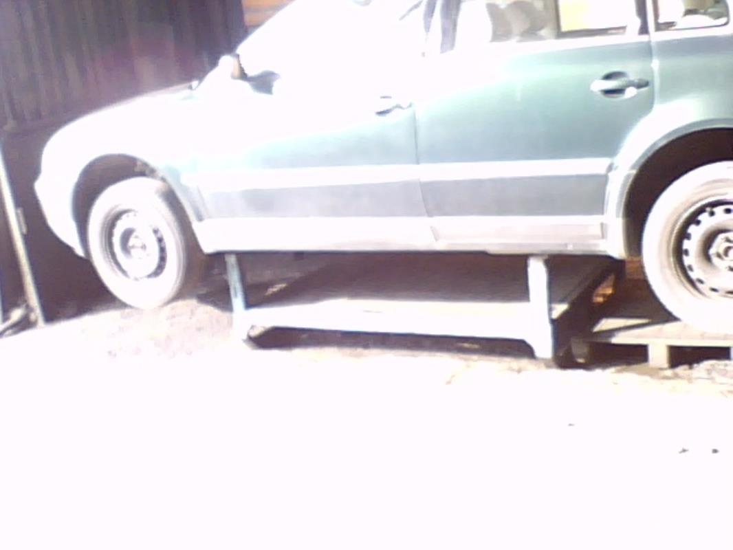 Aile avant droit VOLKSWAGEN PASSAT 4 PHASE 1 Diesel - 1