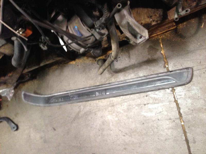 Baguette de porte avant droite BMW SERIE 3 E93 CABRIO PHASE 2  - 1