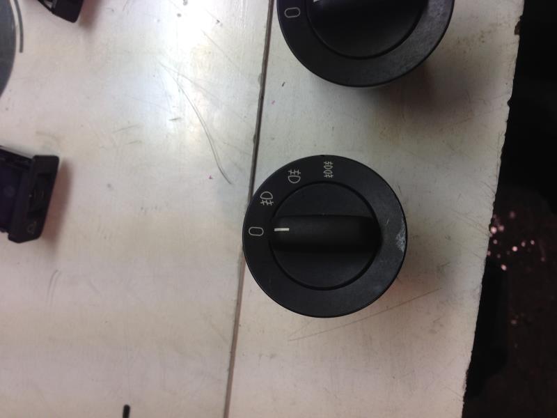 Commande de phare BMW SERIE 5 E39  - 1