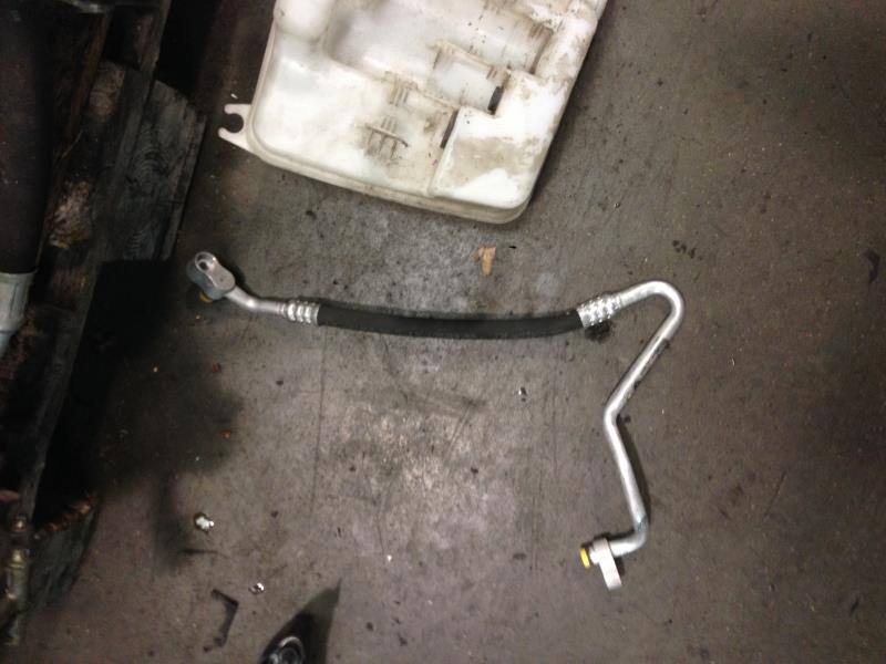 Tuyau de climatisation BMW SERIE 5 E61 TOURING PHASE 2 BREAK Diesel - 1