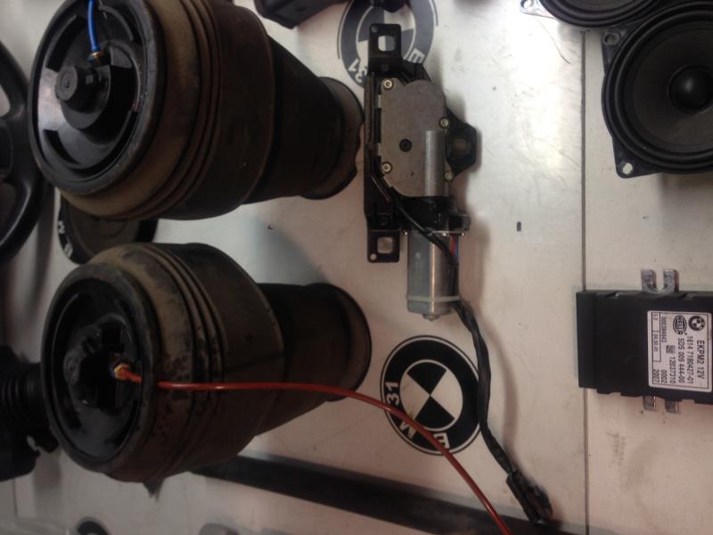 Serrure de coffre BMW SERIE 5 E61 TOURING PHASE 2 BREAK Diesel - 1
