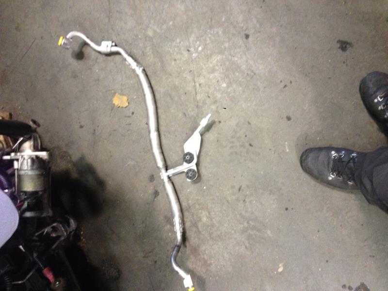 Tuyau de climatisation BMW SERIE 5 E61 TOURING PHASE 2 BREAK Diesel - 1