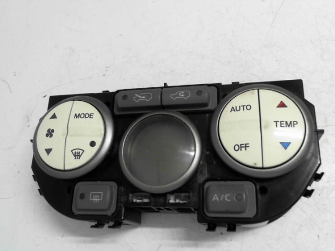 Commande chauffage NISSAN MICRA 3 PHASE 1 Essence - 1