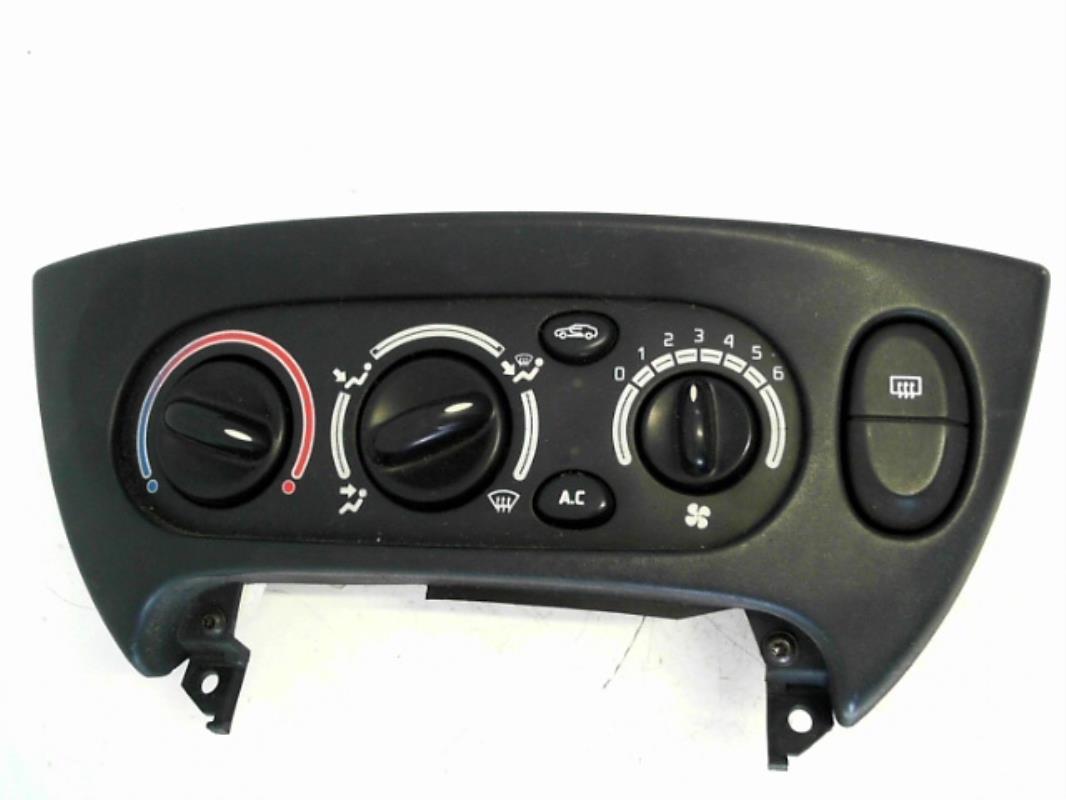 Image Commande chauffage - RENAULT MEGANE 1