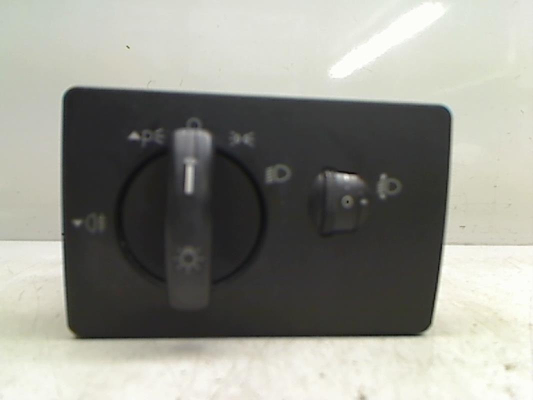 Commande de phare FORD FOCUS 2 PHASE 2 Diesel - 1