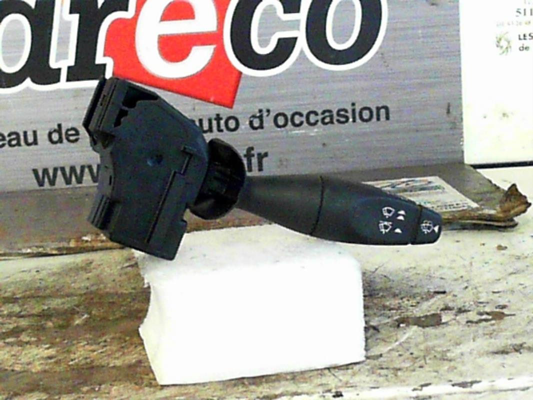 Commodo d'essuie glaces FORD FOCUS 1 Diesel - 1