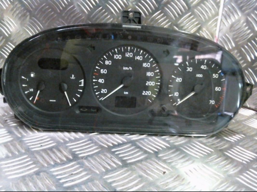 Compteur RENAULT MEGANE 1 PHASE 1 Essence - 1