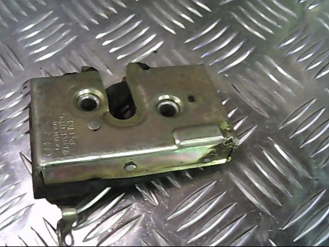Fermeture non centralisee avant gauche AUDI 80 3 PHASE 1 Essence - 1