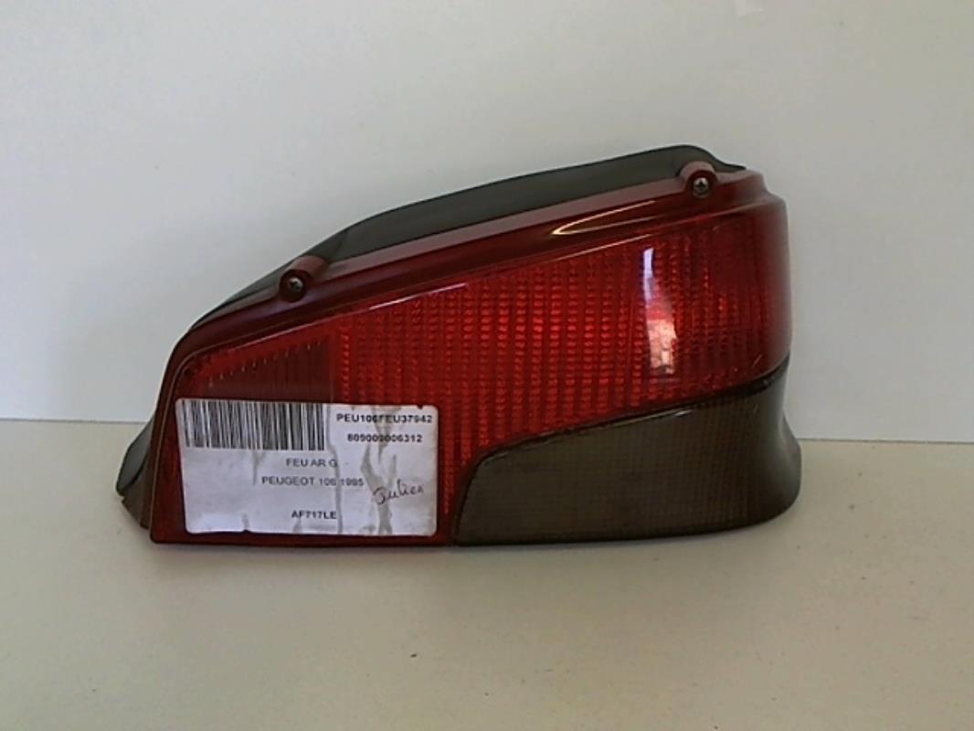 Image Feu arriere principal gauche (feux) - PEUGEOT 106
