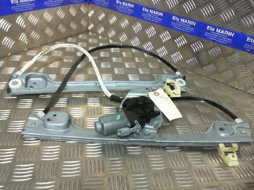 Alzacristalli elettrico anteriore destro PEUGEOT 1007 Gasolina - 1