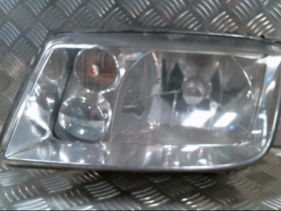 Gruppo ottico anteriore principale sinistro (luci)(faro) VOLKSWAGEN BORA BREAK Diésel - 1