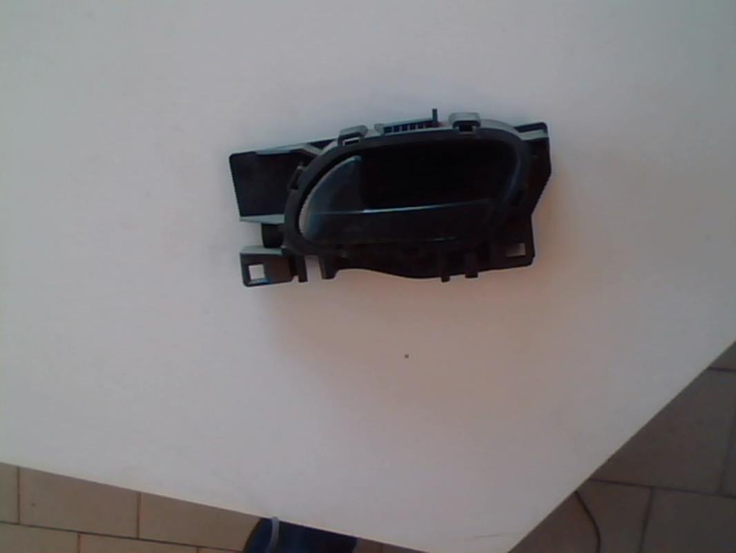 Maniglia interna anteriore sinistra PEUGEOT 207 PHASE 1 Diésel - 1