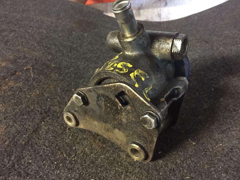 Pompe de direction PEUGEOT 205 PHASE 2 Essence - 1