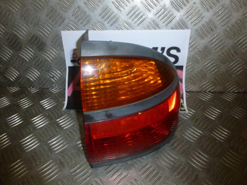 Fanale posteriore principale destro (luci) RENAULT LAGUNA 1 PHASE 2 Diésel - 1