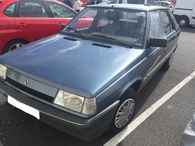 Image Retroviseur gauche - RENAULT R11