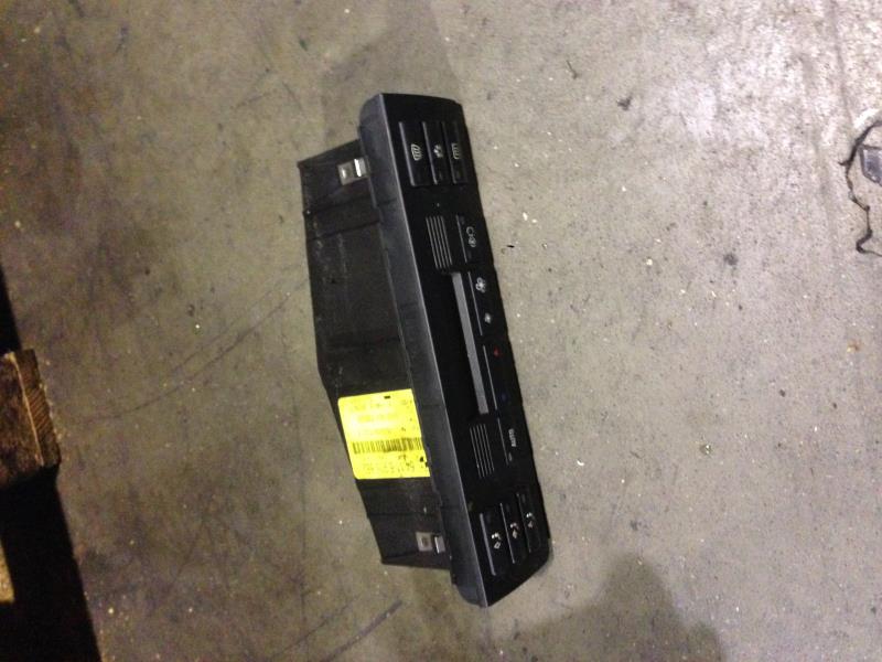 Commande chauffage BMW SERIE 3 E46 PHASE 2 Diesel - 1