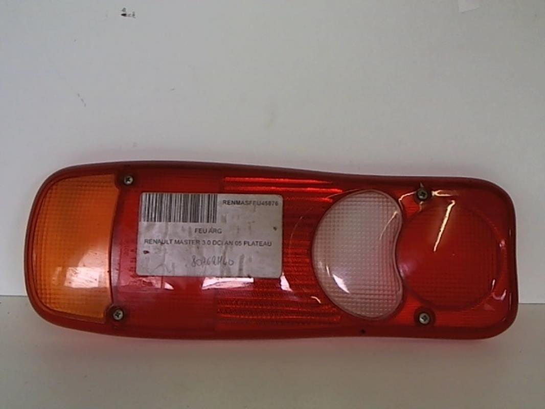 Cubierta trasera izquierda RENAULT MASTER 1  - 1