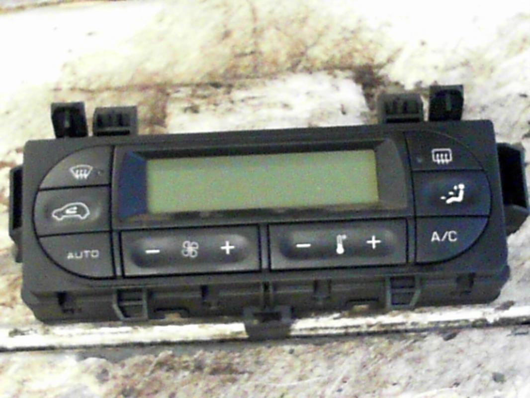 Commande chauffage PEUGEOT 1007 Diesel - 1