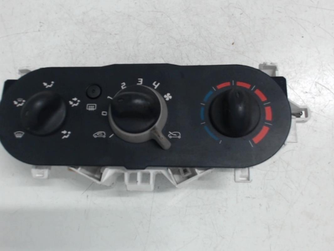 Commande chauffage RENAULT TWINGO 2 PHASE 1 Essence - 1