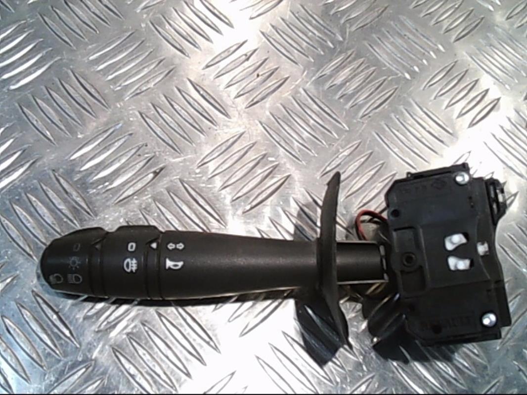 Commodo phare RENAULT CLIO 2 PHASE 1 Essence - 1